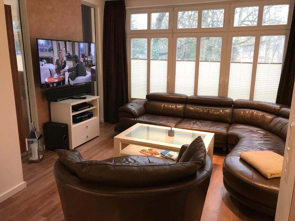 Exclusive Fewo In Warnemuende, 150M To The Beach, 2 Bathrooms, 2 Bedrooms, Sauna, Wifi And Much More. Rostock Luaran gambar